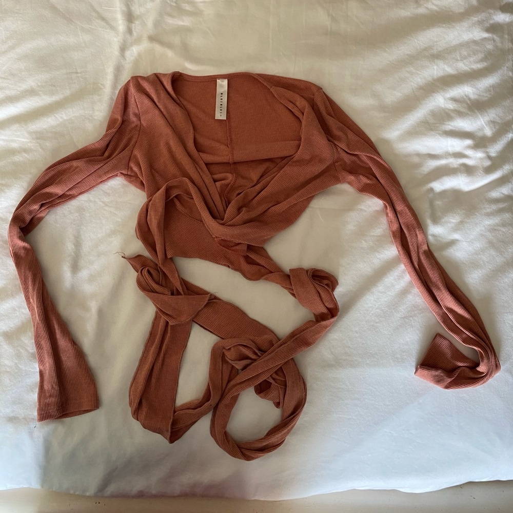 Cropped wrap top
